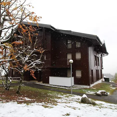Cosy 4 Pers Au Pied Des Pistes Avec Parking, Balcon, Lave-vaisselle Et Services Additionnels - Fr-1-572-87 Apartment *